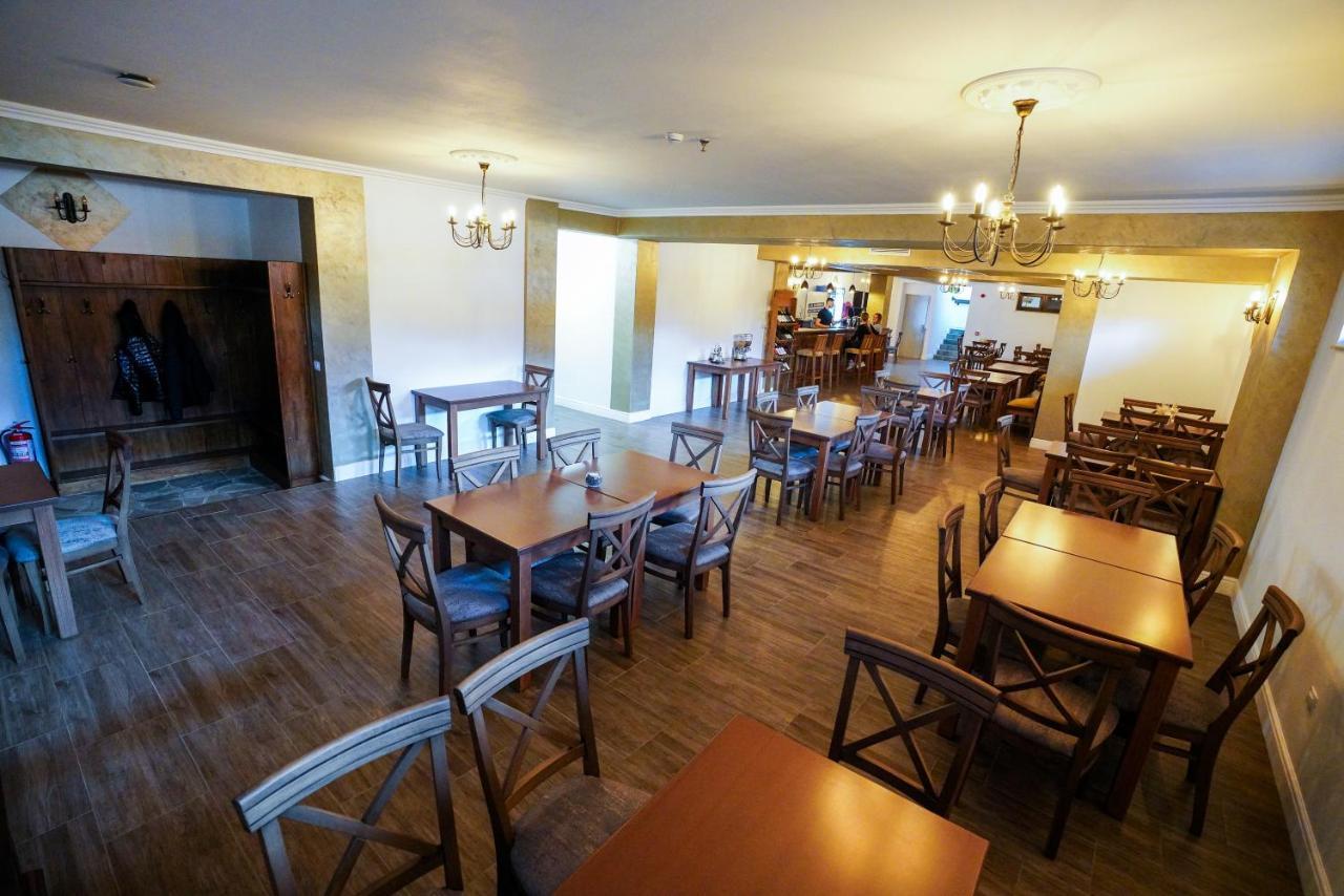 Hotel Yara Felsővisó Kültér fotó