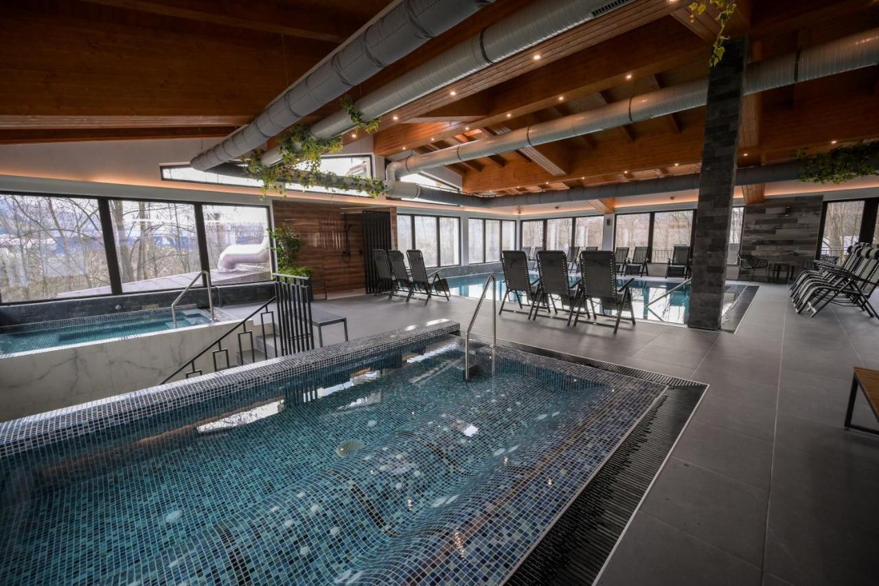Hotel Yara Felsővisó Kültér fotó
