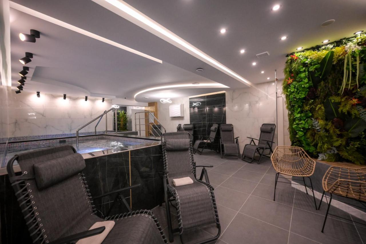 Hotel Yara Felsővisó Kültér fotó