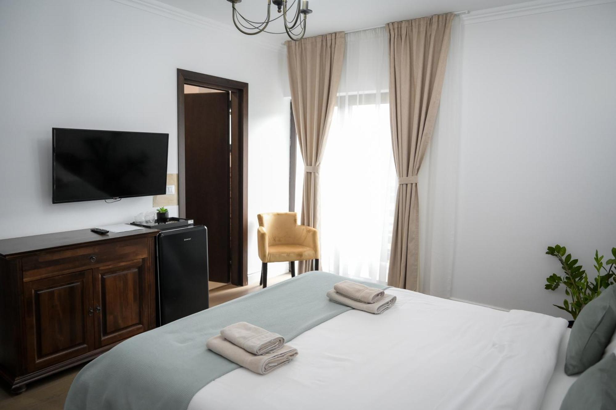 Hotel Yara Felsővisó Kültér fotó