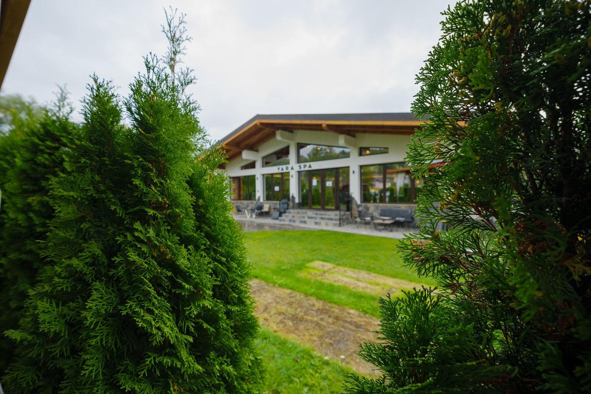 Hotel Yara Felsővisó Kültér fotó